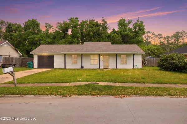 $204,999 | 3905 Yosemite Drive, Ocean Springs, MS 39564