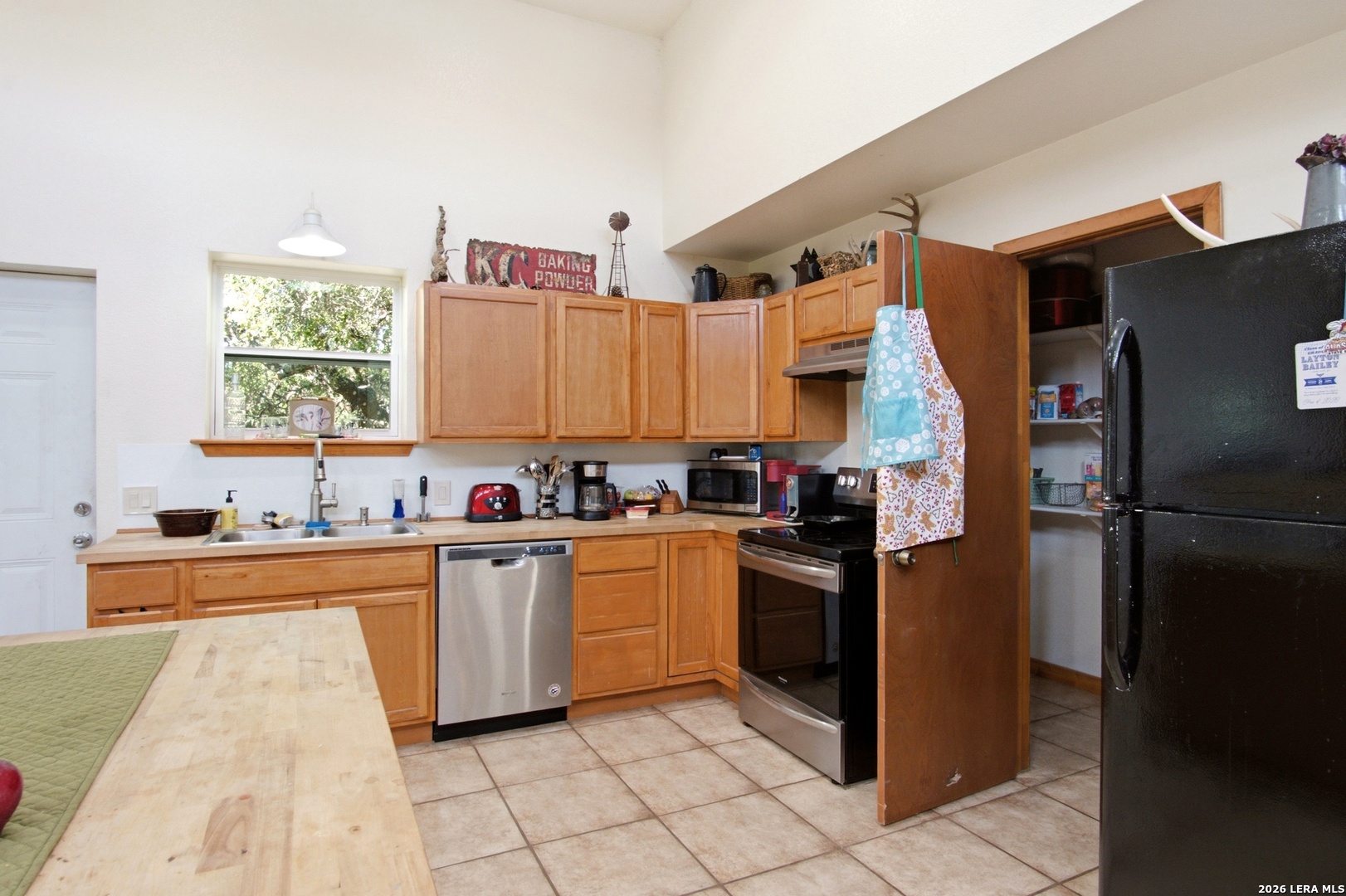 1282 Kendalia Road Blanco, TX 78606 - Photo 14 of 53 Gallery Image 14