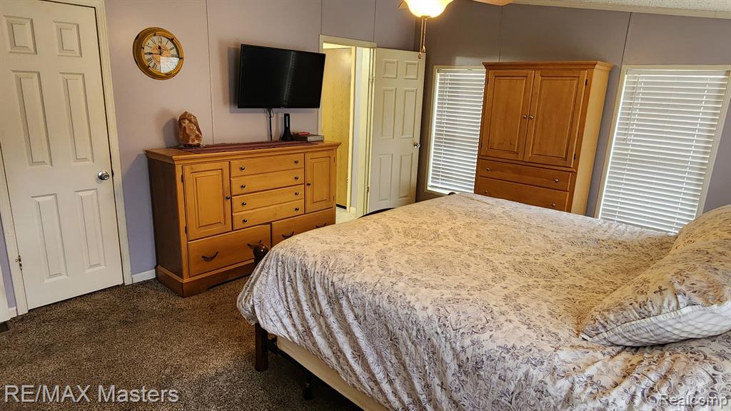 5718 Hunt Road Adrian, MI 49221 - Photo 16 of 34