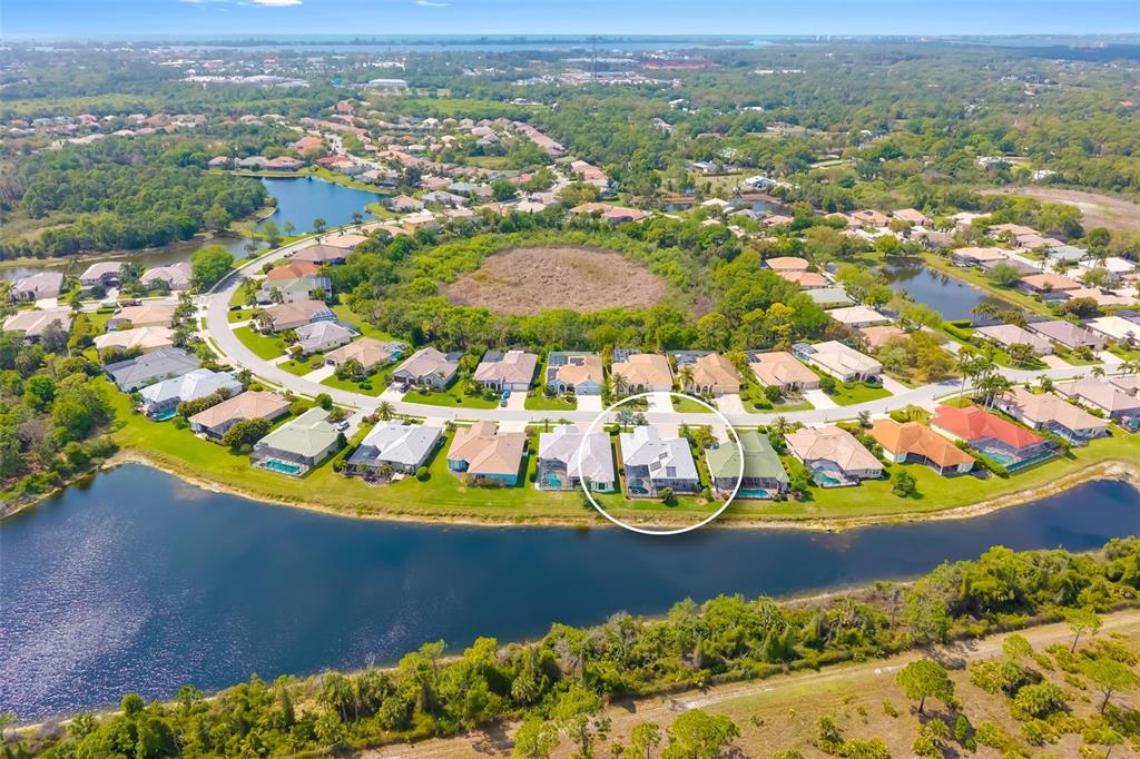 1016 Scherer Way Osprey, FL 34229 - Photo 15 of 76