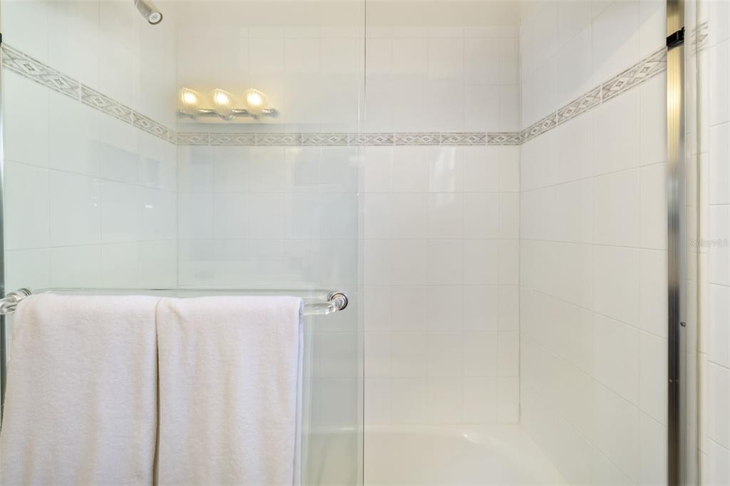 1016 Scherer Way Osprey, FL 34229 - Photo 35 of 76