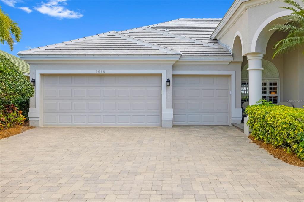 1016 Scherer Way Osprey, FL 34229 - Photo 5 of 76