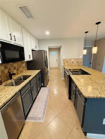 $2,600 | 6420 Wakefield Road, North Richland Hills, TX 76182