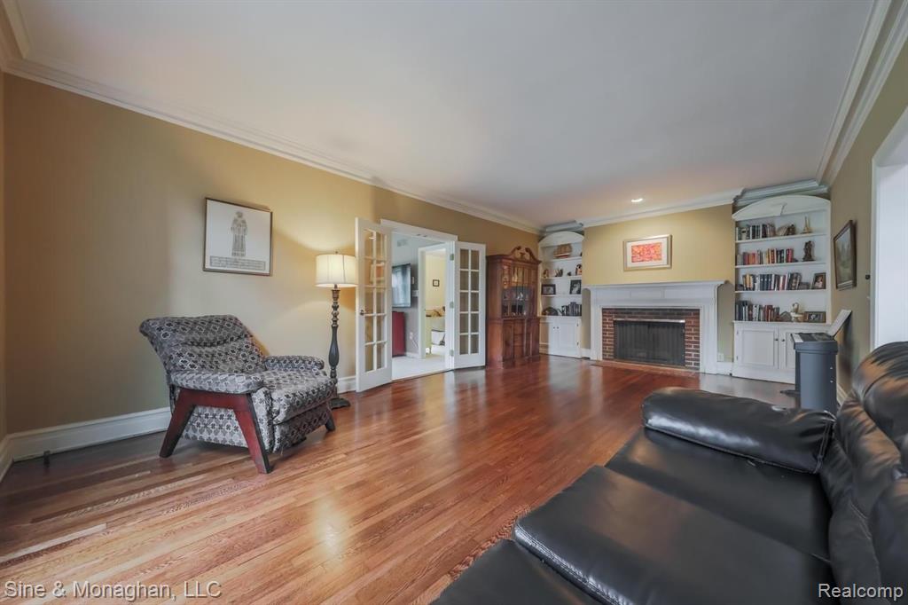36 Colonial Road Grosse Pointe Shores, MI 48236 - Photo 18 of 60