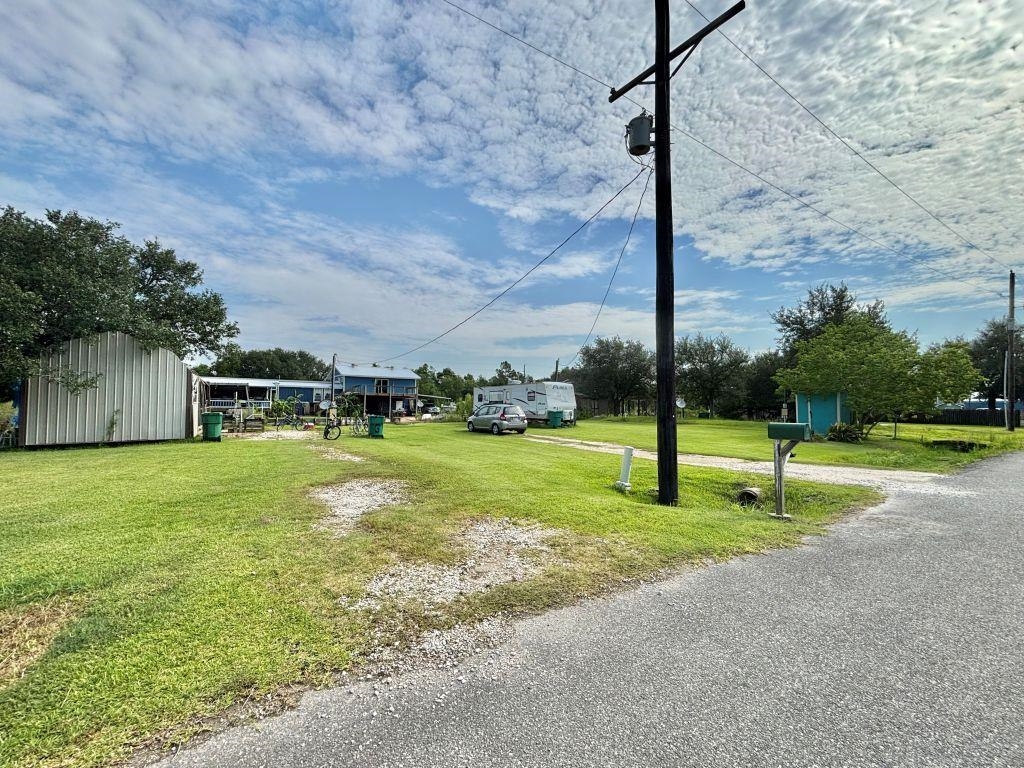 3884 Airhart Road Lake Charles, LA 70605 - Photo 2 of 5