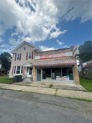 $224,900 | 810 Utica Street, Whitestown, NY 13424