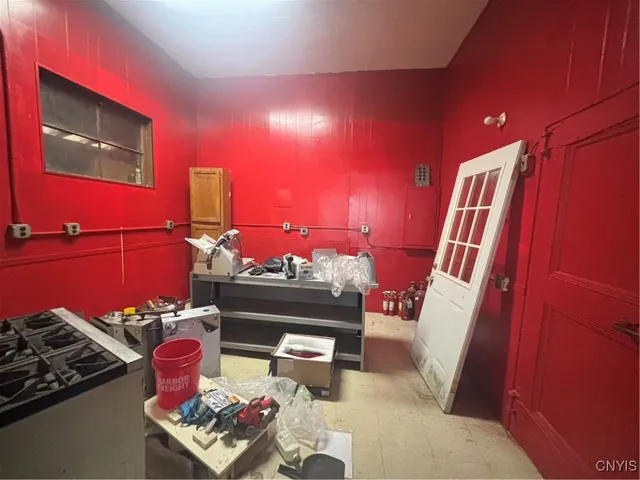 $224,900 | 810 Utica Street, Whitestown, NY 13424