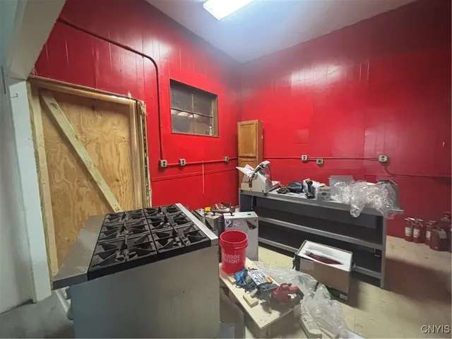 $224,900 | 810 Utica Street, Whitestown, NY 13424