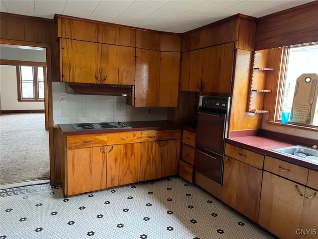 $224,900 | 810 Utica Street, Whitestown, NY 13424