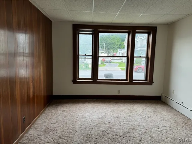 $224,900 | 810 Utica Street, Whitestown, NY 13424