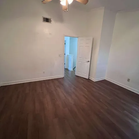 $1,300 | 1325 Greendale Avenue, Unit 6, Fort Walton Beach, FL 32547