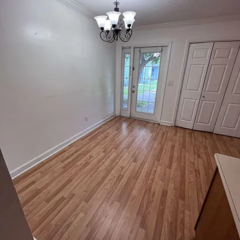 $1,300 | 1325 Greendale Avenue, Unit 6, Fort Walton Beach, FL 32547