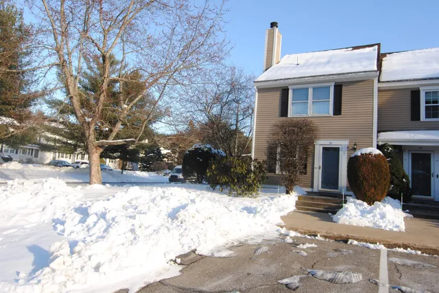 $2,750 | 18 Cadogan Way, Nashua, NH 03062