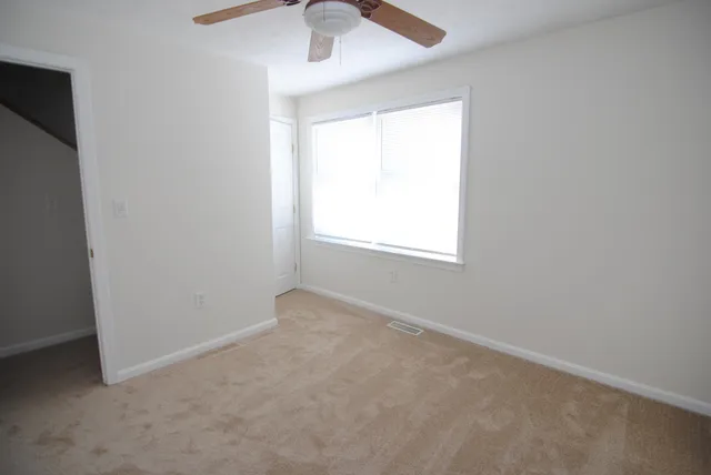 $2,750 | 18 Cadogan Way, Nashua, NH 03062