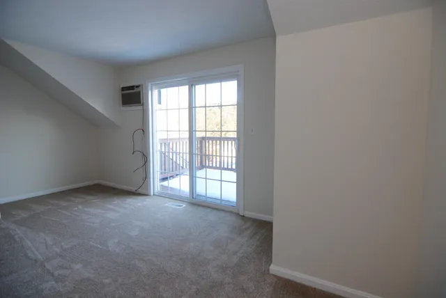 $2,750 | 18 Cadogan Way, Nashua, NH 03062