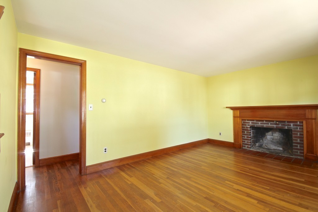9 Bradley Road Braintree, MA 02184 - Photo 9 of 19 Gallery Image 9
