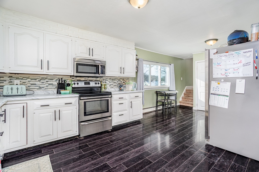 84 Euclid Street Gardner, MA 01440 - Photo 18 of 40