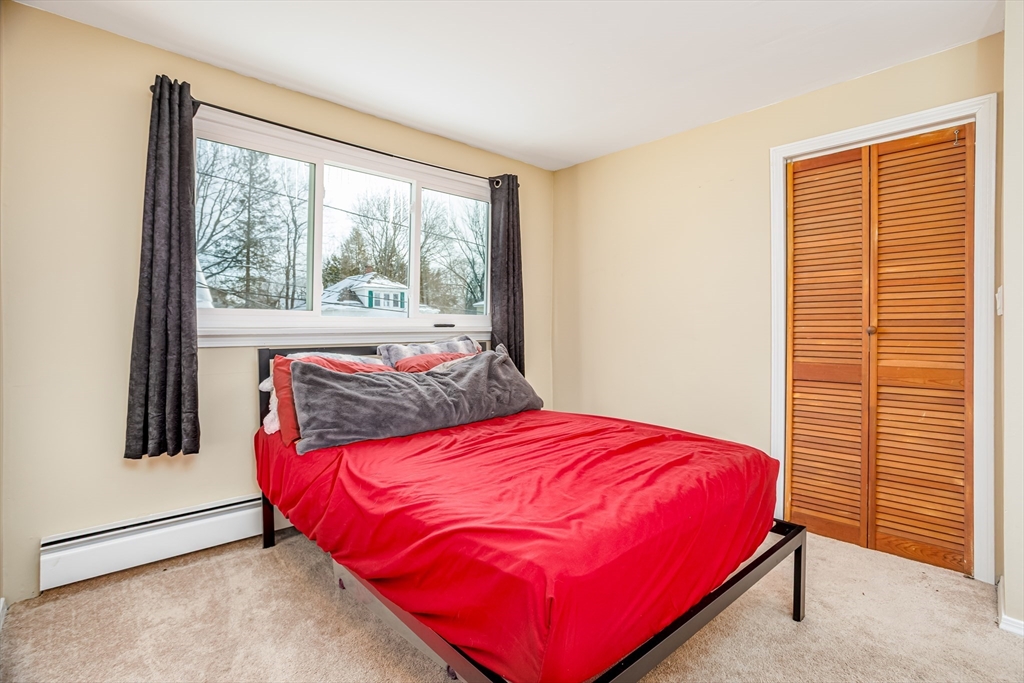 84 Euclid Street Gardner, MA 01440 - Photo 33 of 40