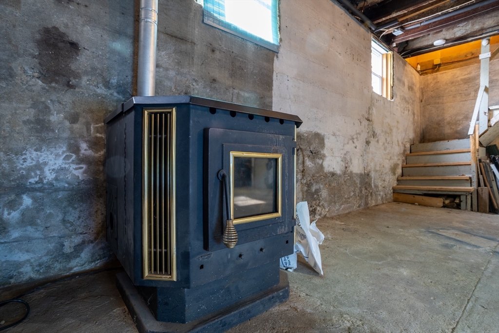 84 Euclid Street Gardner, MA 01440 - Photo 38 of 40