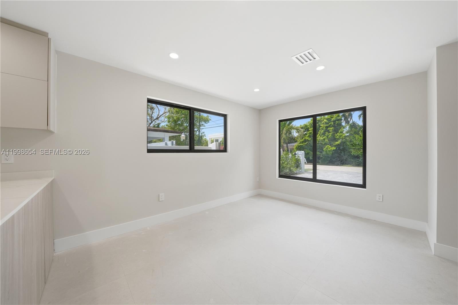 6332 Southwest 28th Street Miami, FL 33155 - Photo 17 of 42