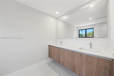 $1,437,000 | 6332 Southwest 28th Street, Miami, FL 33155