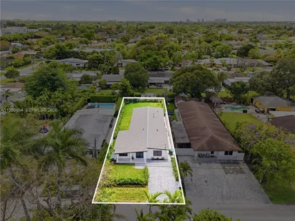 $1,437,000 | 6332 Southwest 28th Street, Miami, FL 33155