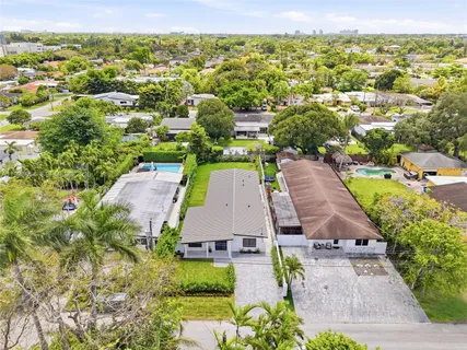 $1,437,000 | 6332 Southwest 28th Street, Miami, FL 33155
