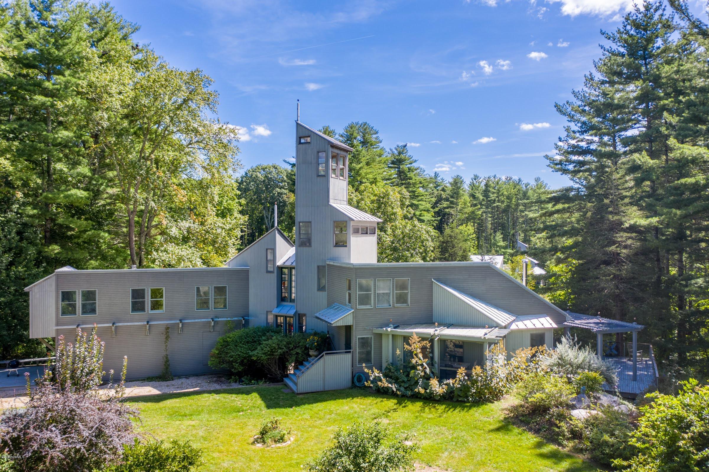 132 Bull Hill Road Sheffield, MA 01257 - Photo 1 of 72 2 Western Facade