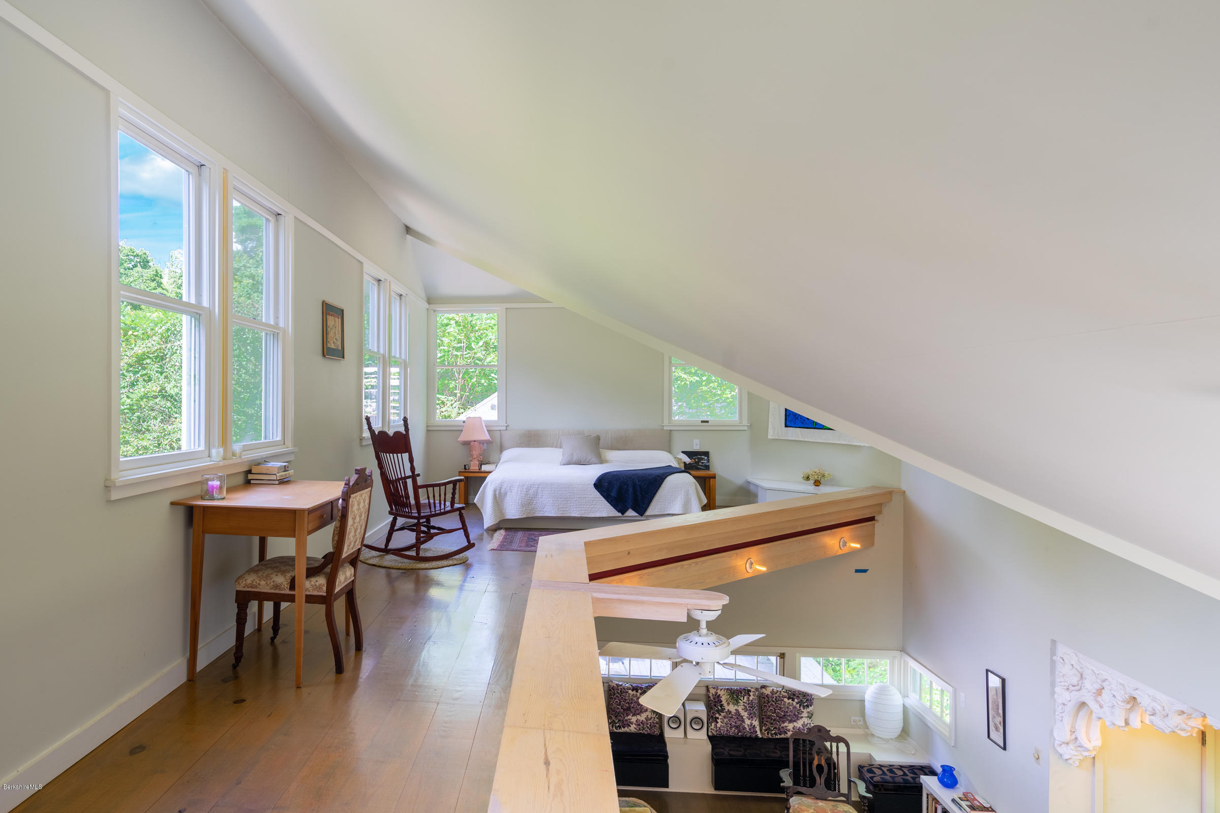 132 Bull Hill Road Sheffield, MA 01257 - Photo 32 of 72 32 winter loft
