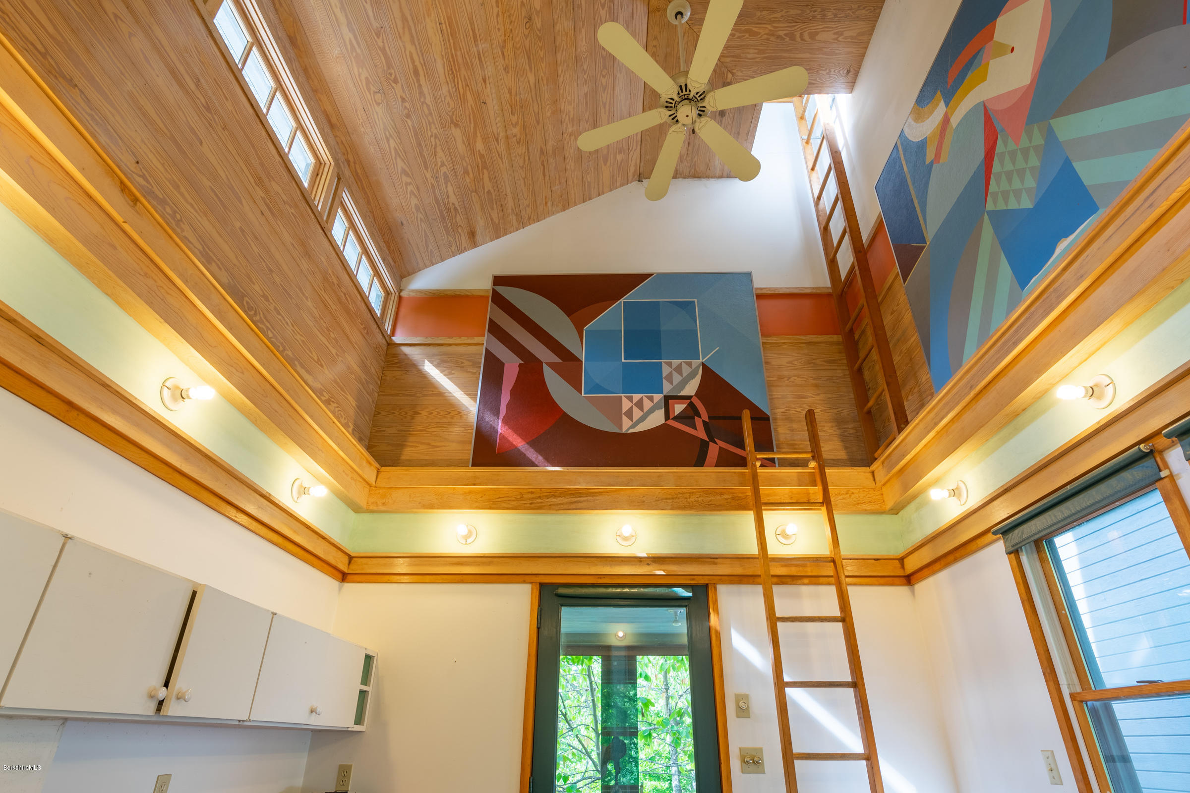 132 Bull Hill Road Sheffield, MA 01257 - Photo 56 of 72 54 Wandery loft