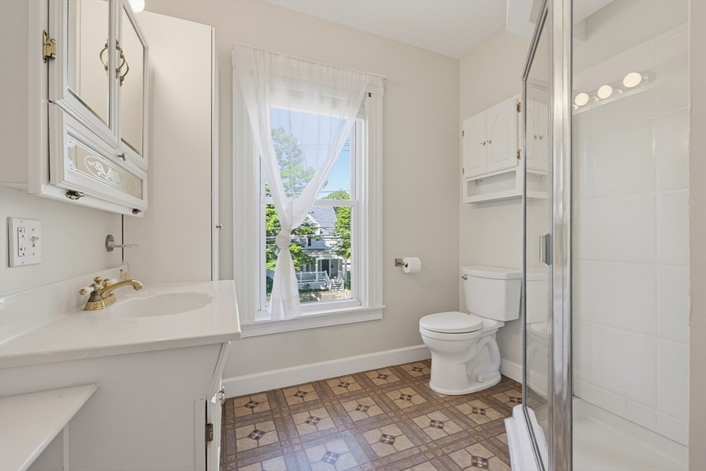 173 High Street Reading, MA 01867 - Photo 22 of 42