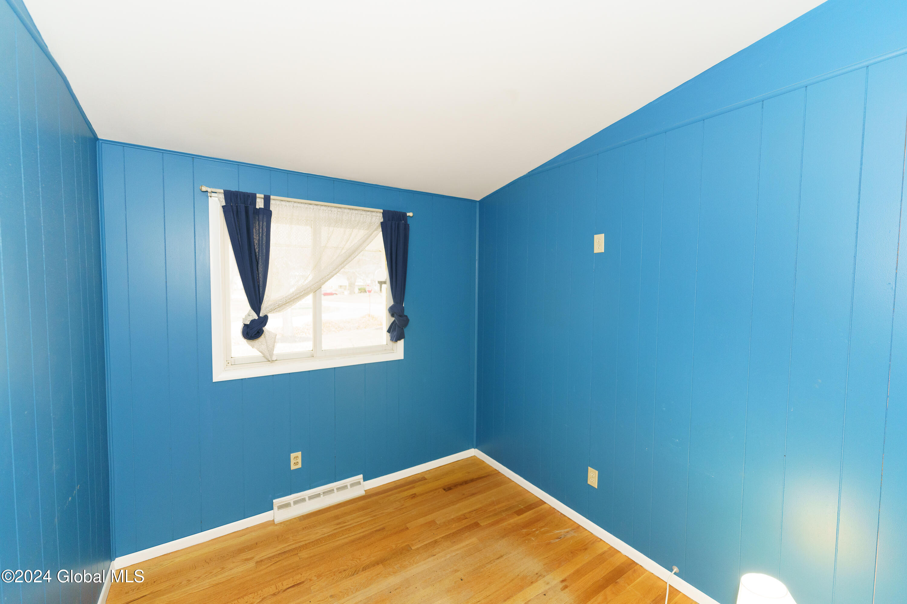 2900 West Old State Road Schenectady, NY 12303 - Photo 18 of 35 Third Bedroom