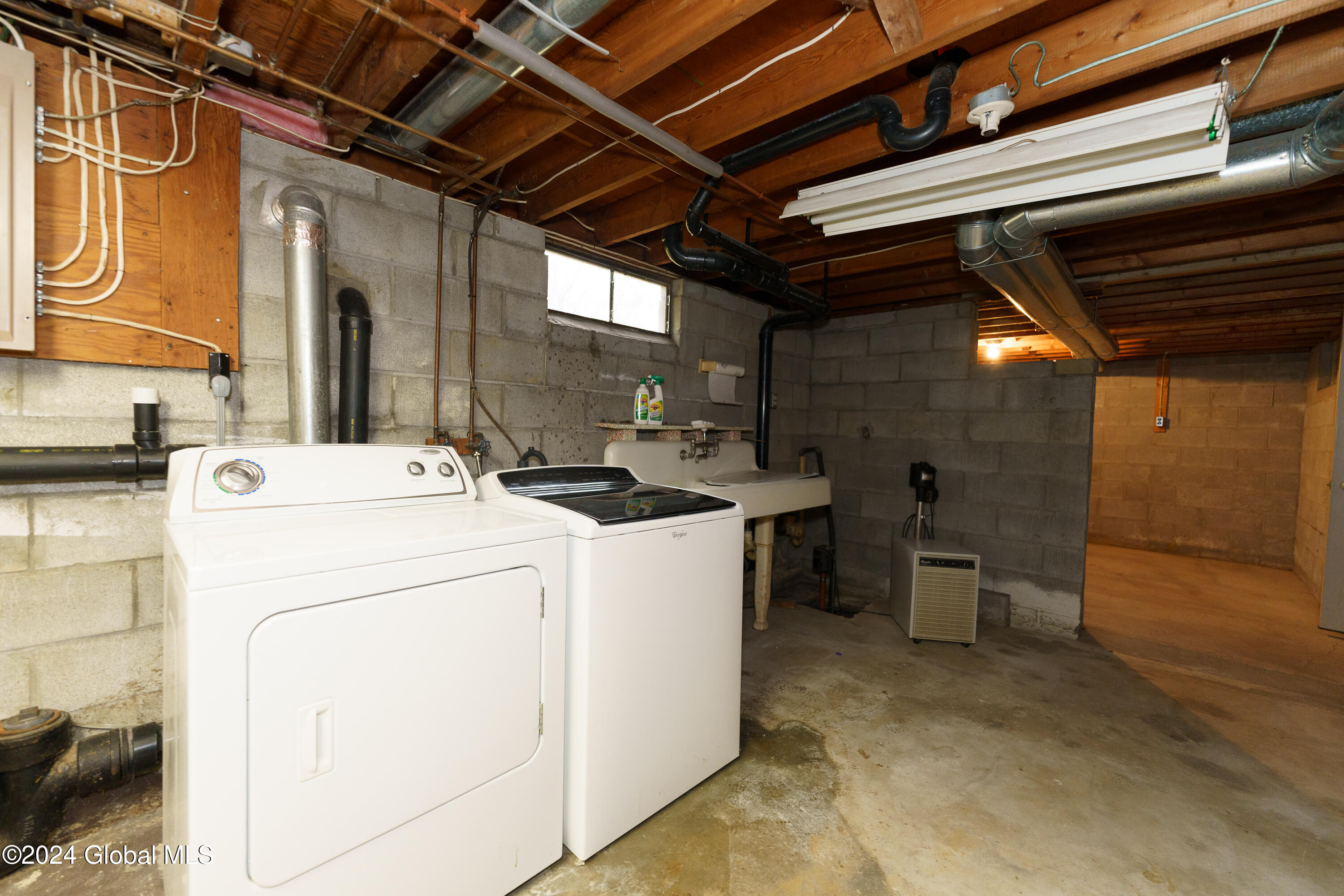 2900 West Old State Road Schenectady, NY 12303 - Photo 26 of 35 Laundry Area in Basement