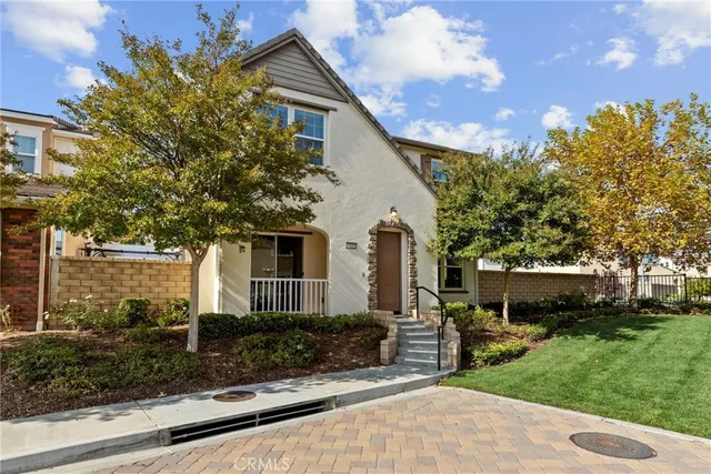 $929,500 | 24359 Verdugo Circle, Valencia, CA 91354