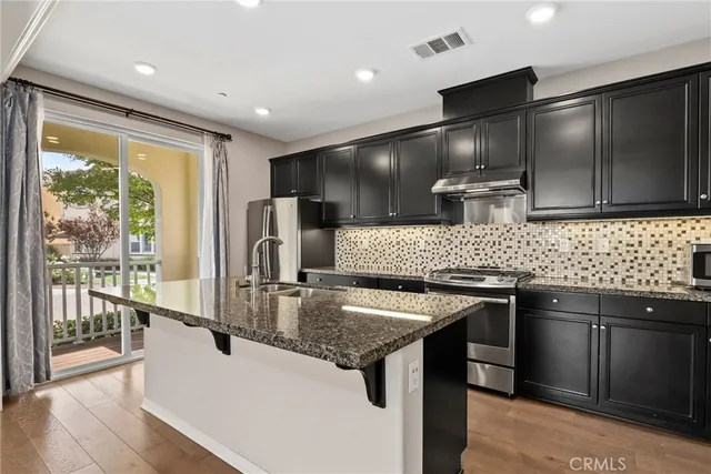 $929,500 | 24359 Verdugo Circle, Valencia, CA 91354