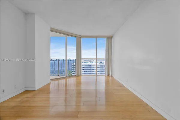 $3,000 | 7601 East Treasure Drive, Unit 1522, North Bay Village, FL 33141