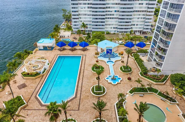 $3,000 | 7601 East Treasure Drive, Unit 1522, North Bay Village, FL 33141