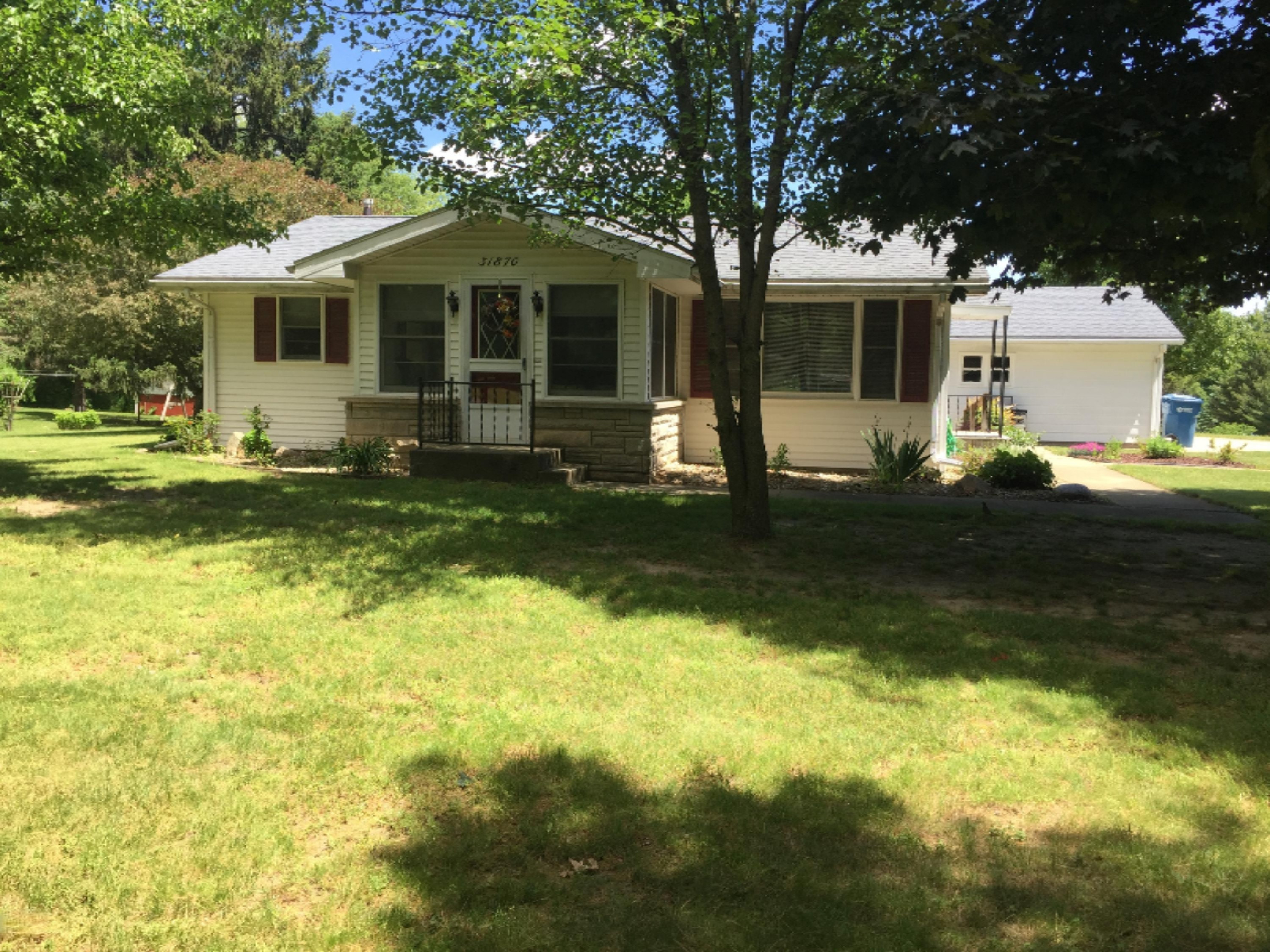31870 West Colon Road Colon, MI 49040 - Photo 2 of 15 Graybill2