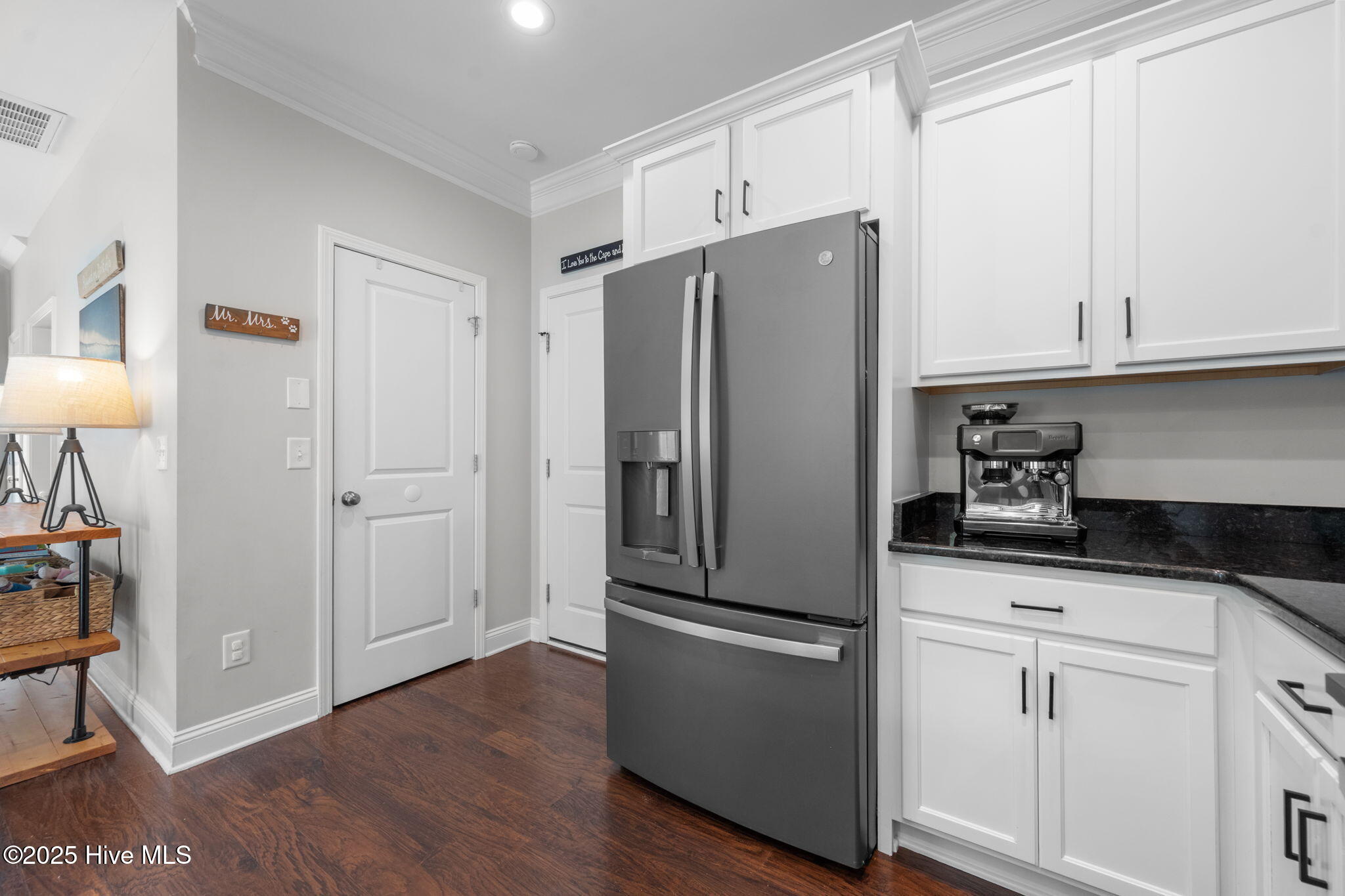 206 Bungalow Road Holly Ridge, NC 28445 - Photo 17 of 41 Kitchen