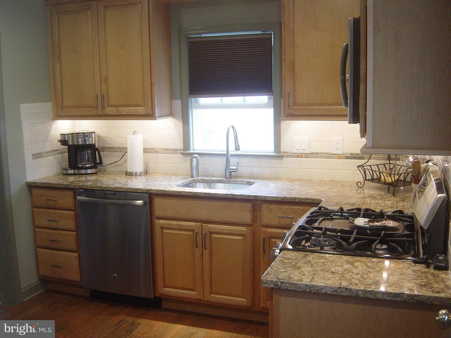 967 Westfield Road Springfield, PA 19064 - Photo 3 of 21 Kitchen