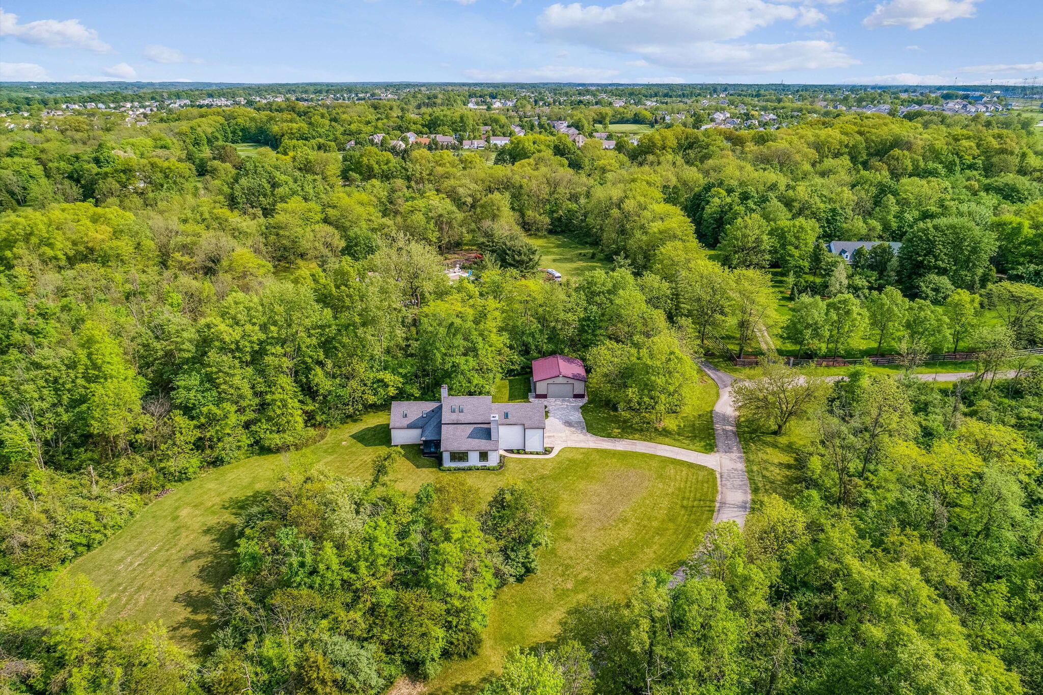 8393 Riverside Drive Powell, OH 43065 - Photo 41 of 43 7-web-or-mls-DJI_0117