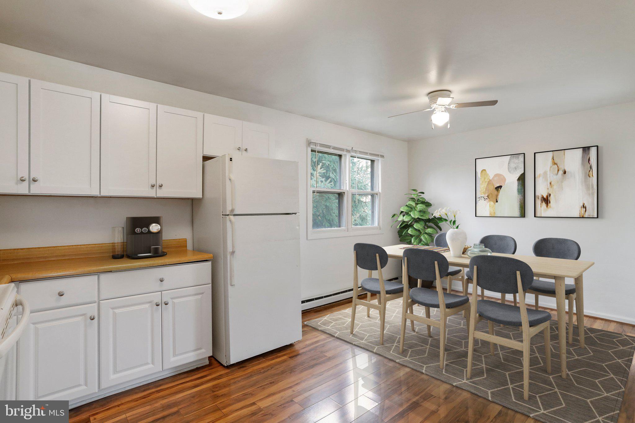 30 East E Street Brunswick, MD 21716 - Photo 16 of 33 *Virtual Staged* Eat in Kitchen