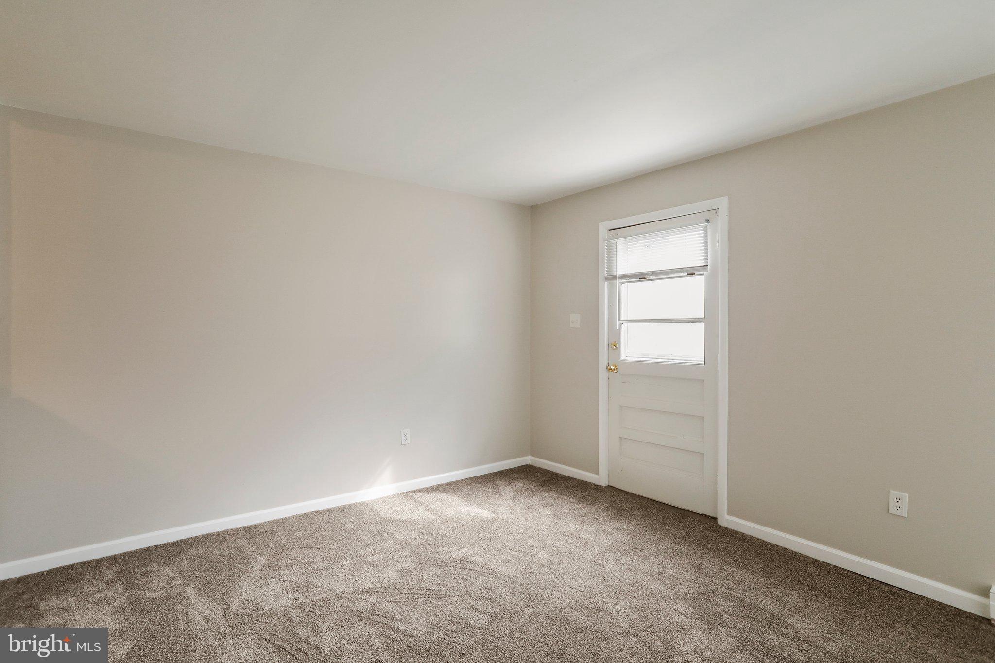 30 East E Street Brunswick, MD 21716 - Photo 22 of 33 Lower Level Living Room, left side