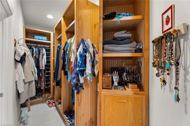 $609,000 | 3707 Bradwyck Circle, Winston-Salem, NC 27104