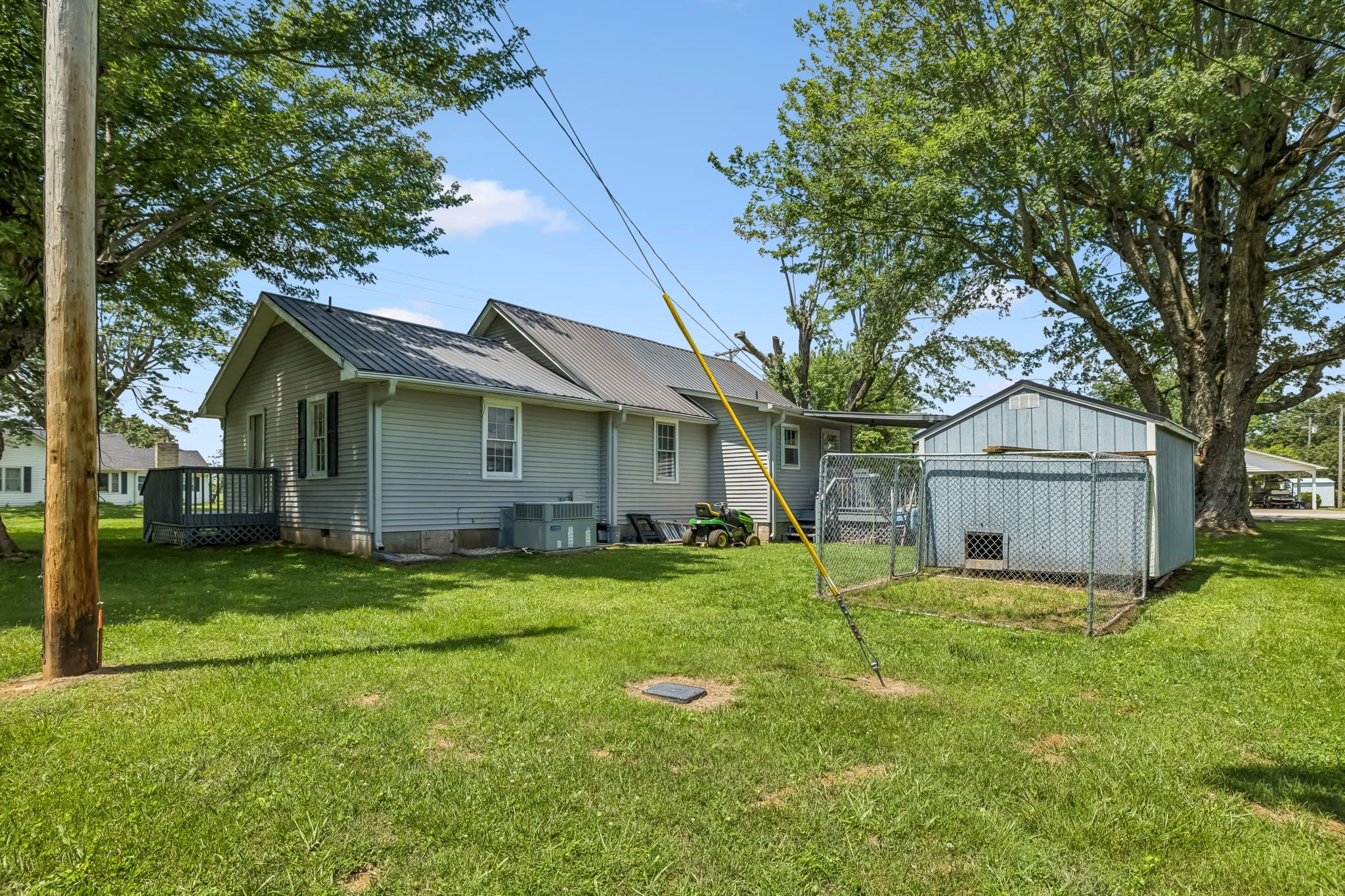 903 Days Road Lafayette, TN 37083 - Photo 33 of 37