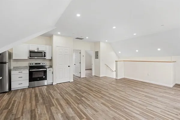 $2,100 | 20 Graham Street, Unit 4, Gardner, MA 01440