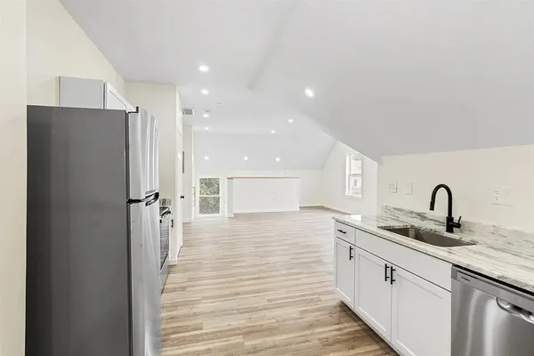 $2,100 | 20 Graham Street, Unit 4, Gardner, MA 01440