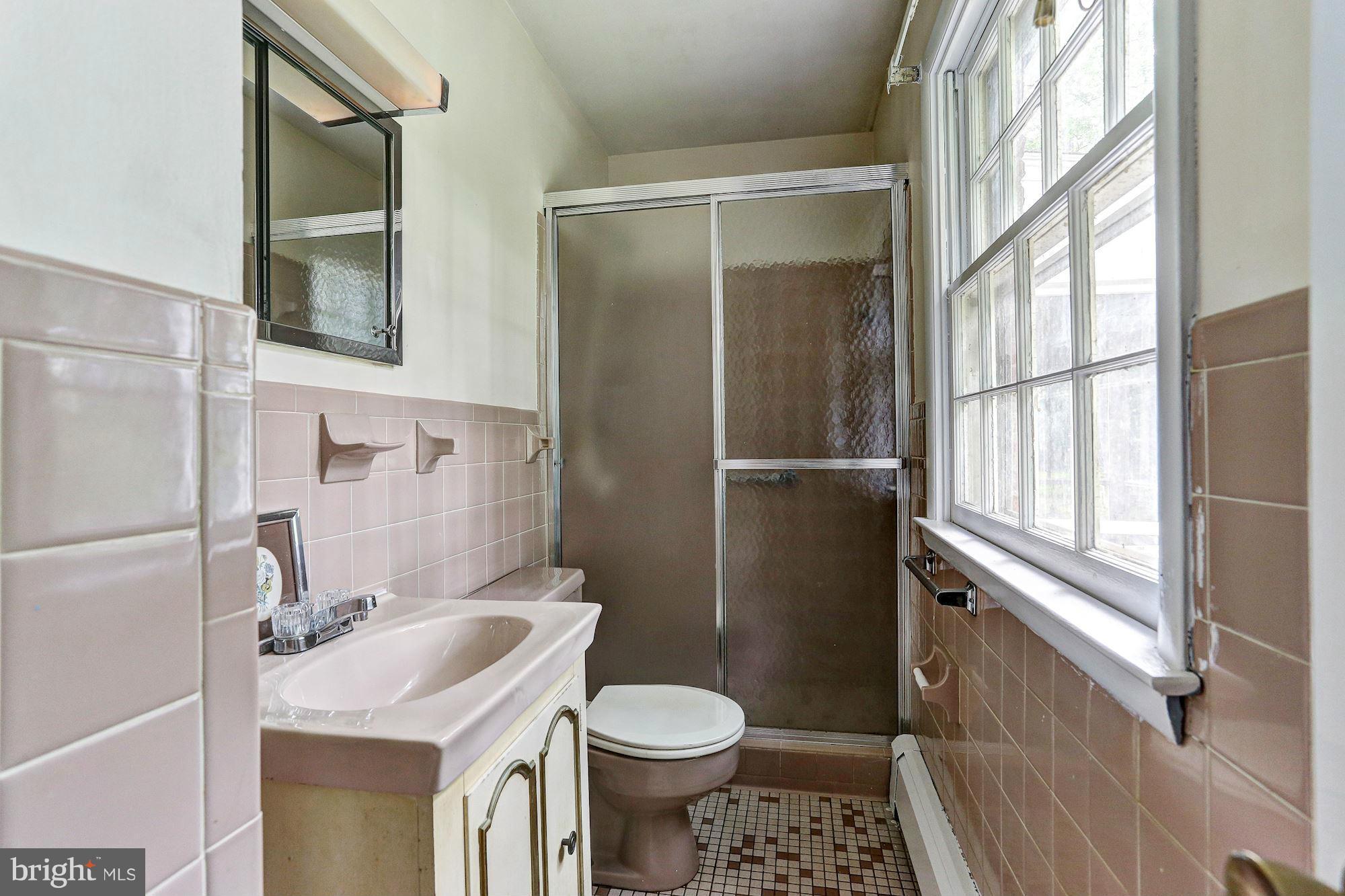 3125 The Oaks Road Ellicott City, MD 21043 - Photo 11 of 18 Master Bathroom