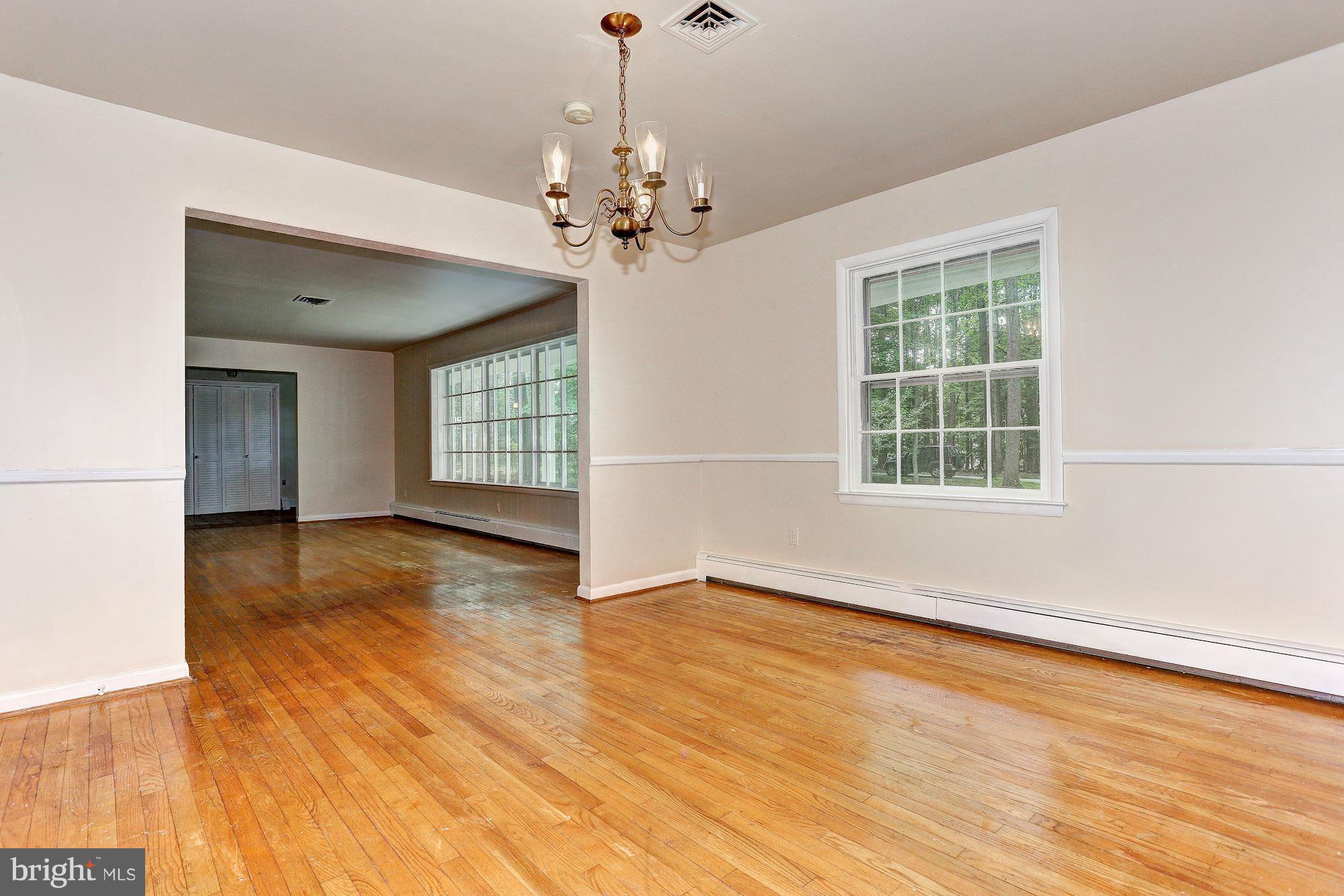 3125 The Oaks Road Ellicott City, MD 21043 - Photo 4 of 18 Dining Room