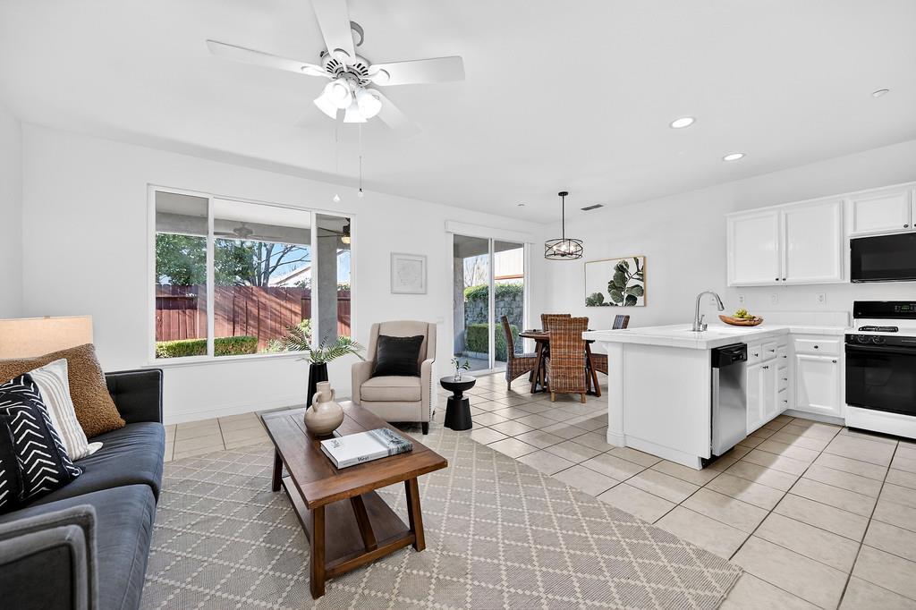 3507 Boulder Ridge Court Rocklin, CA 95765 - Photo 2 of 45